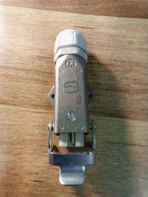 Harting HAN 4A-female Connector