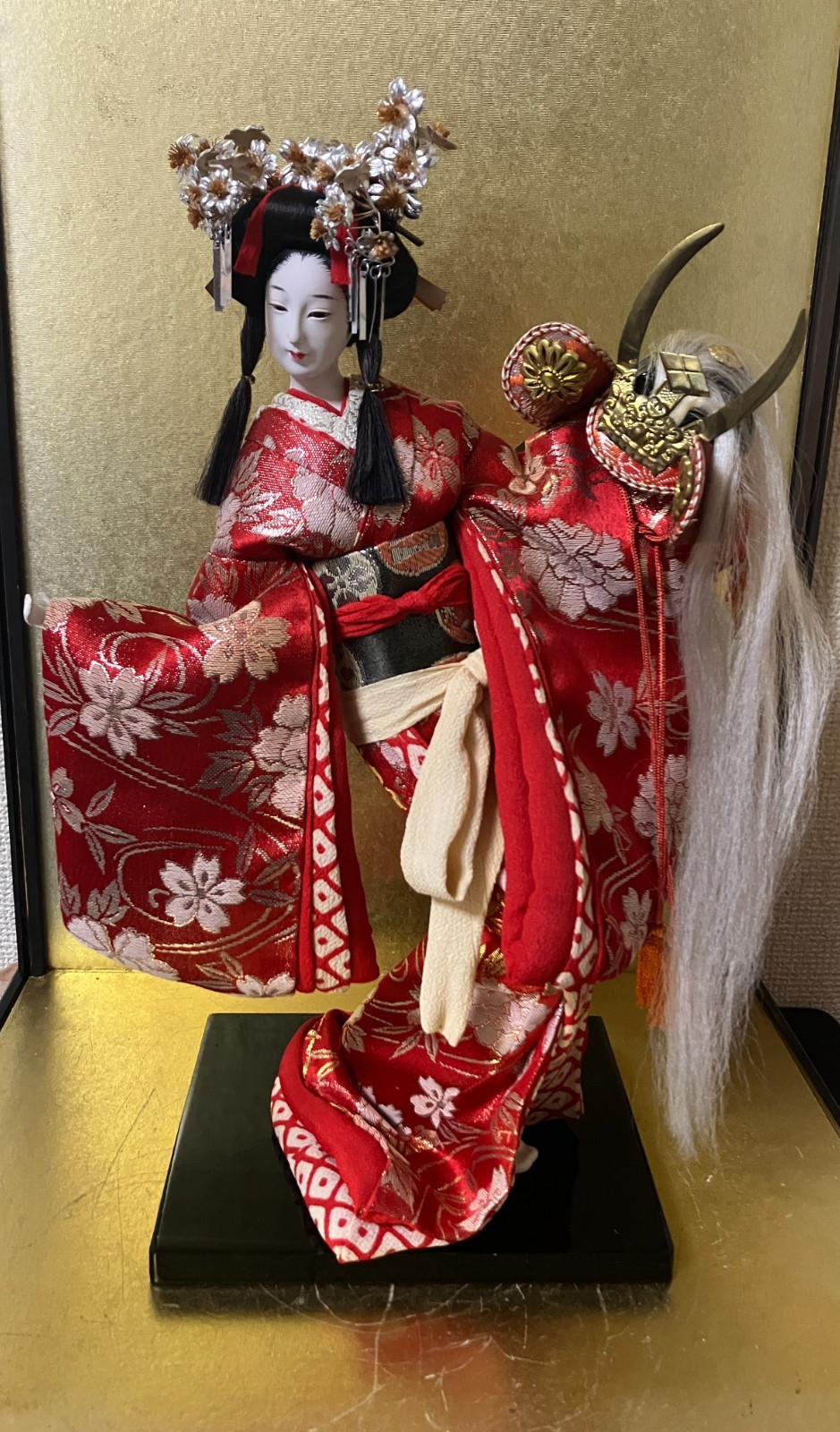 Vintage japanische Gofun Yaegaki Puppe Kimono Geisha Maiko Doll Kabuto Helm