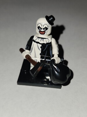 ARTY THE TERRIFER KILLER CLOWN WITH WEAPONS BUILD BLOCK MINIFIGURE