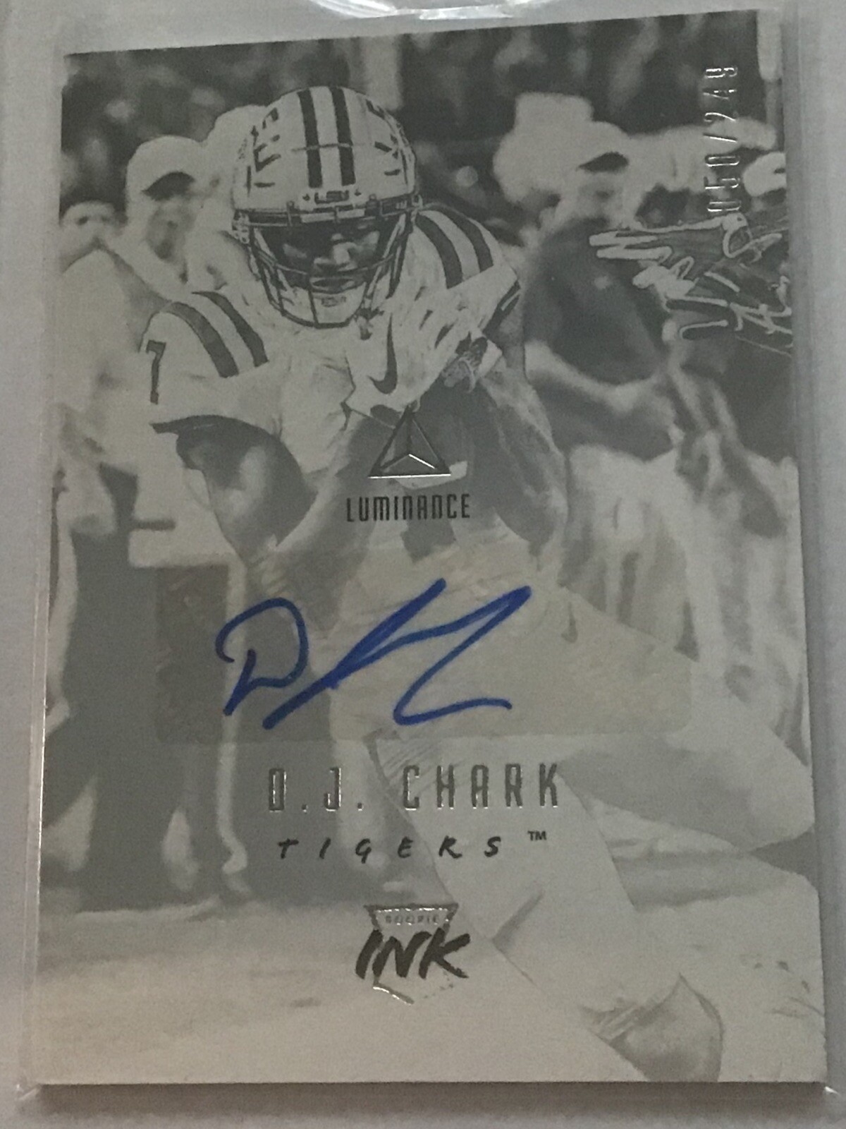 2018 Panini Luminance Ink D.J. Chark Auto /299 #RI-DJC MINT