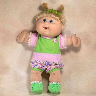 cabbage patch girl doll