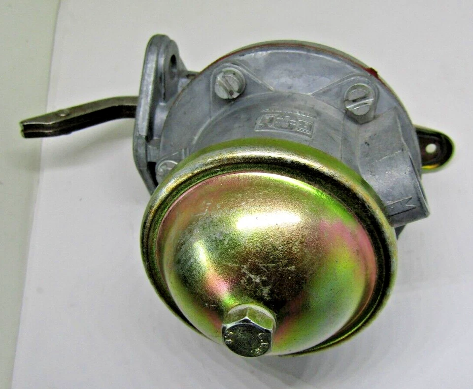 Bomba de combustible mecánica 1697/1 BCD TORINO Triumph TR6 TR250 GT6 con palanca de cebado Foto 3 de 4