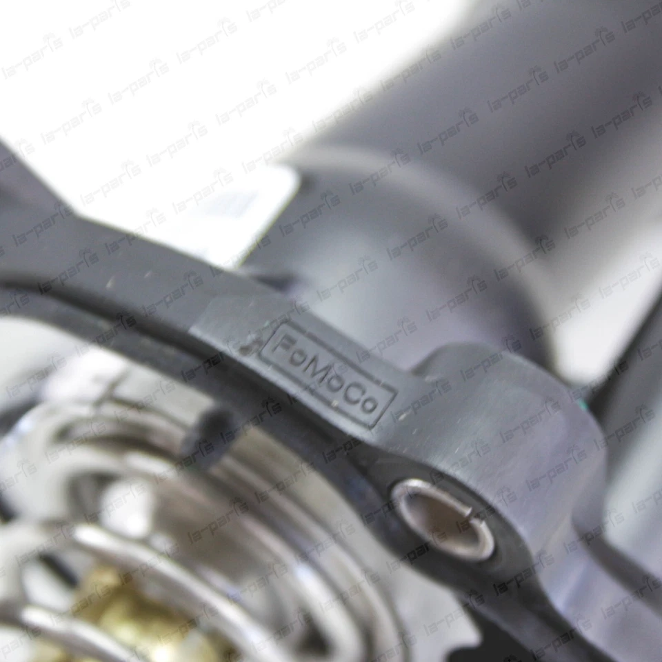 NEW GENUINE 2004 - 2009 MAZDA 3 2.0 L  & 2.3 L THERMOSTAT  LF7015170 - Image 4 of 4