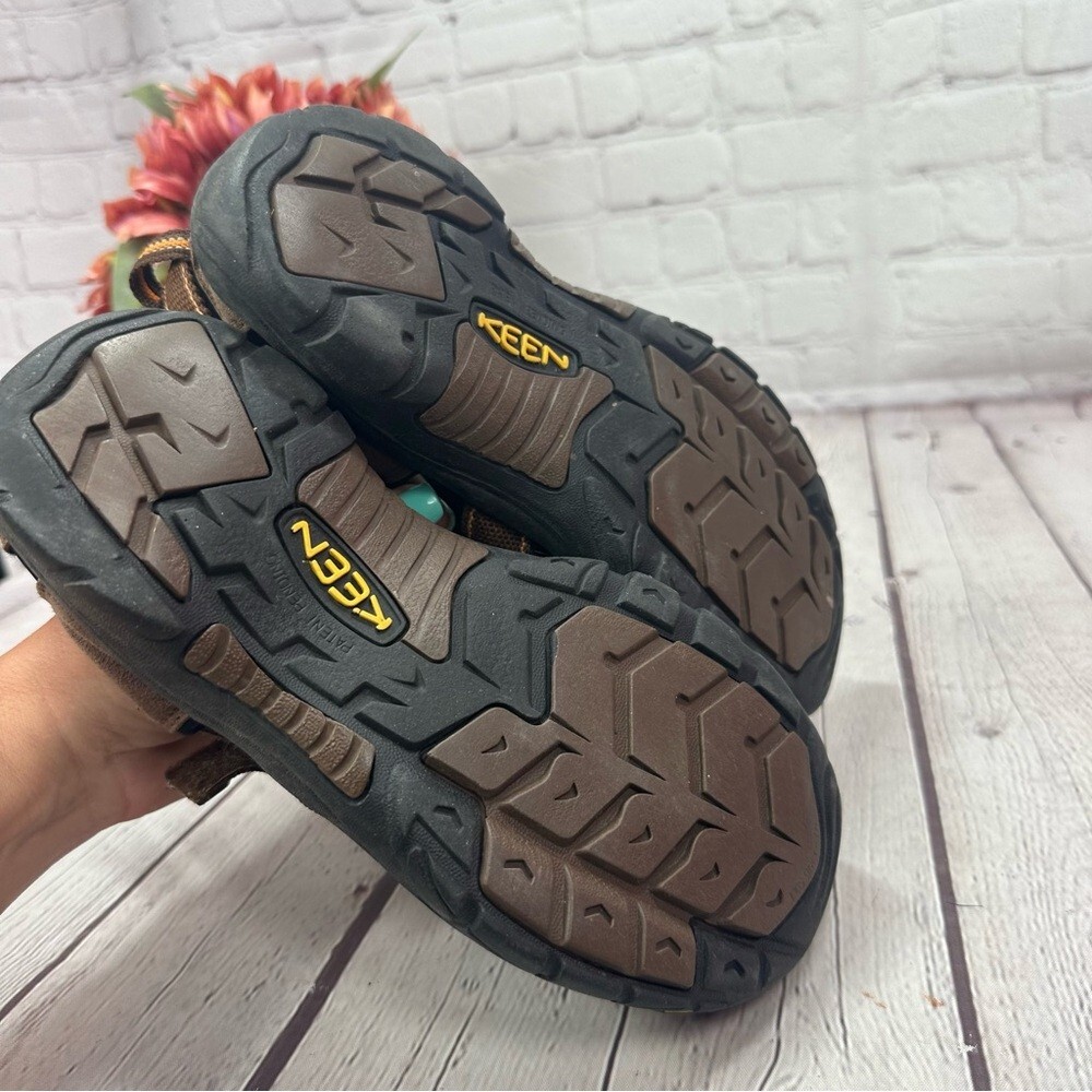 Sandali outdoor Keen marroni multicolore impermeabili gorpcore escursionismo uomo taglia 7