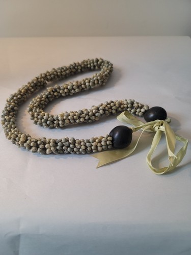 Kukui Nut 🌾Necklace green Boho/Hippie/Teacher/Artisan/Statement/OrganicStyle 🌾