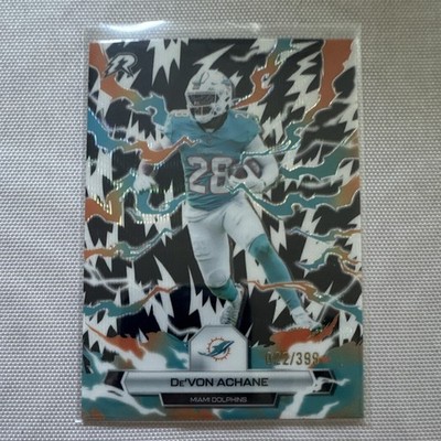 Topps 2026 De'Von Achane #63 Miami Dolphins Football Serial Numbered /399