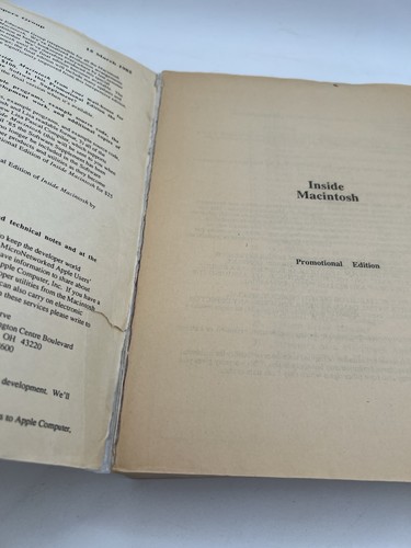 Inside Macintosh Promotional Edition 1985 Paperback Phonebook - 第 13/13 張圖片