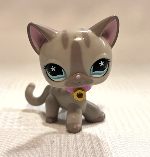 Littlest Pet Shop Shorthair Cat #468 Keychain Flashlight Figure Only Non Working