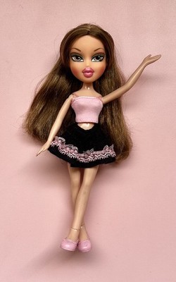   Bratz   2007 Vintage Drillinge Triiipletz Brigitte oder Adrienne Puppe