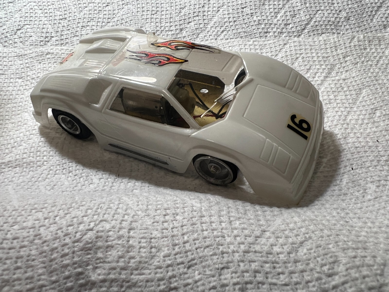 1/32 Scale Slot CarWOMP MotorBrass ChassisLexan Body