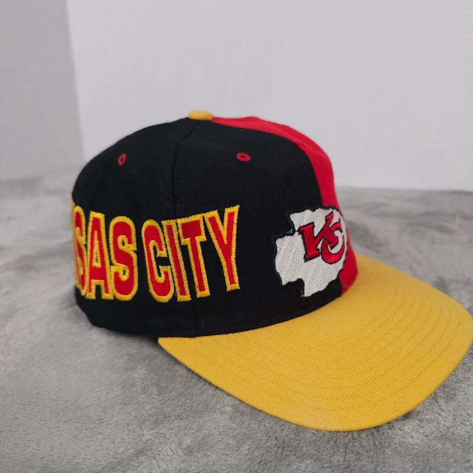 Sombrero De Colección Kansas City Chiefs Rojo Negro Color Bloque Snapback Lana Deletreado Foto 4 de 4