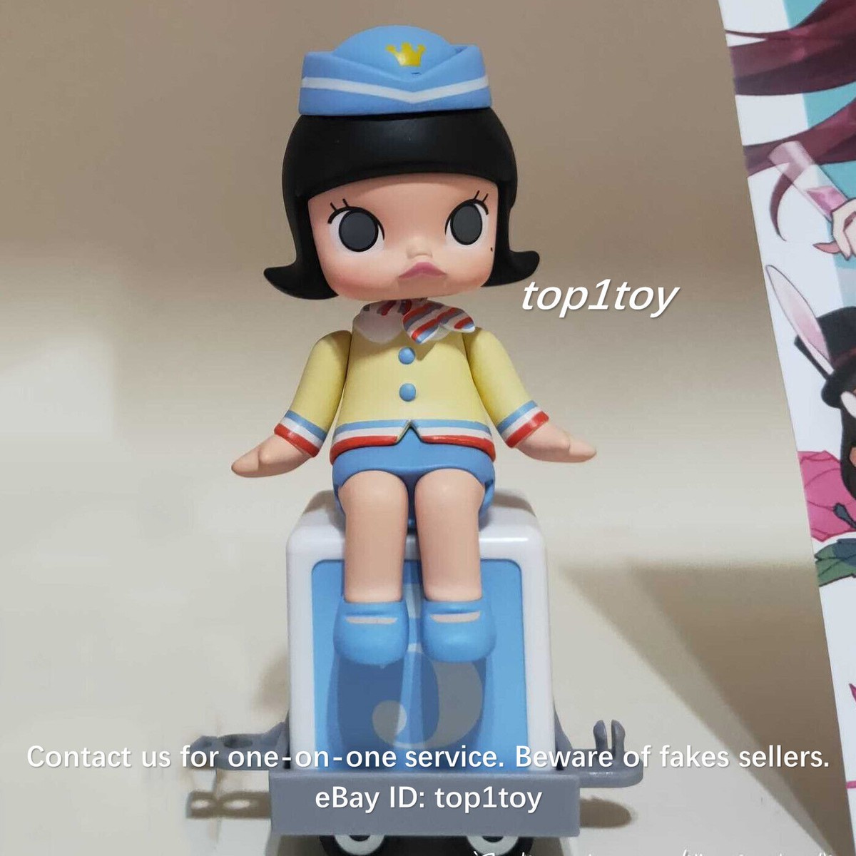 「レア」POPMART Molly 飛行員 POP MART x MOLLY Happy Train Party Stewardess Molly Blue Mini