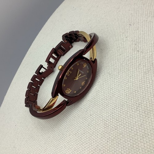 Y2K Burgundy Gold Quartz Japan Mov. Fashion Watch - Picture 2 of 5