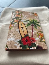 Louis Vuitton Reisepasshülle Monogram Surfin...