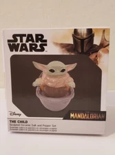 Star Wars The Mandalorian Child Baby Yoda Grogu Ceramic Salt & Pepper Shakers
