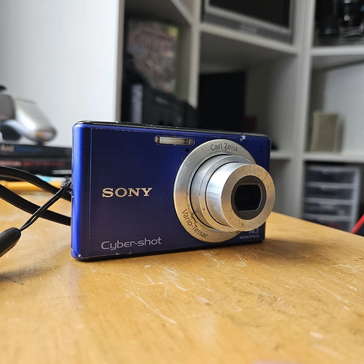 Sony Cyber-shot 14-16.9MP Digital Cameras for Sale - Shop New