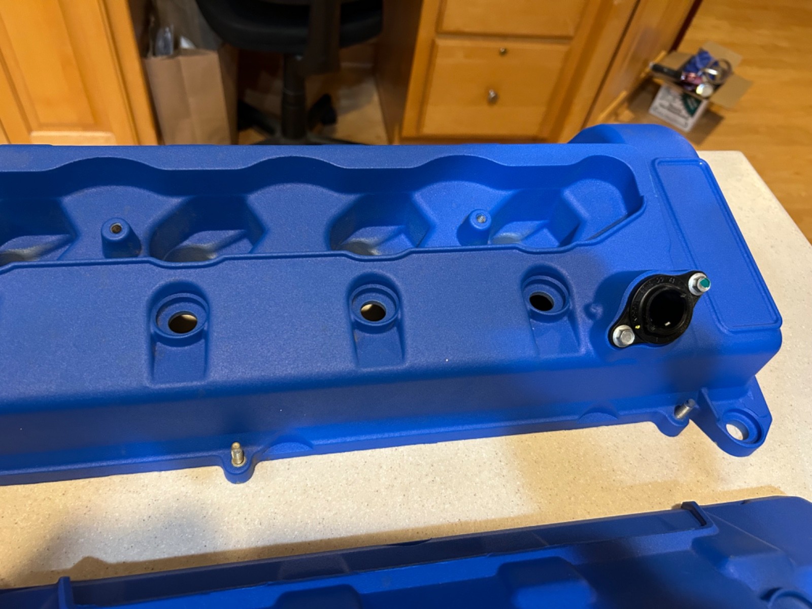 SHELBY, ( NEW ) 2007-2014 GT500 5.4, 5.8,FORD GT 5.4 2004-2006 BLUE VALVE COVERS