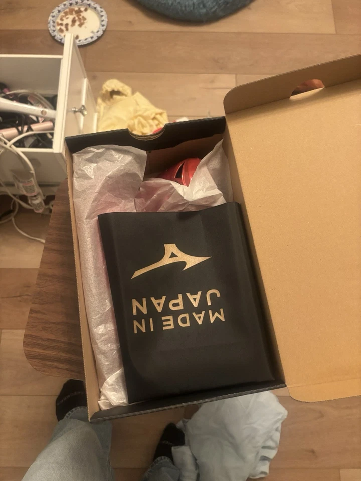 Botines de fútbol Mizuno Morelia Neo IV Beta cuero canguro, talla 11 para hombre, sin usar Foto 3 de 4