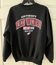 Vintage CCM NHL Detroit Red Wings Sweater YouthXL Crewneck Black Canada Made 90s