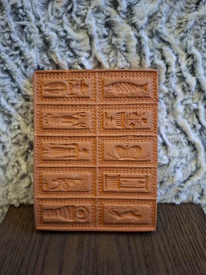 Plaque moule en terre cuite Ernenwein Marmoutier Alsace - Motifs Springerle - Photo 1/4