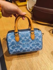 Coach Teri Shoulder Bag In Signature Denim CDQ36 denim/Gold/Indigo