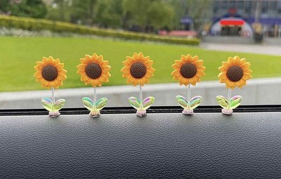 2 pks Sunflower Car Dashboard -10 Shaking Head Sunflower Car Decoration Ornament