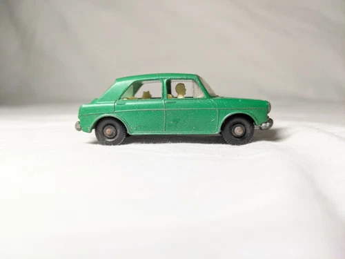 Free shipping VINTAGE MATCHBOX LESNEY #64 -1966 MG 1100