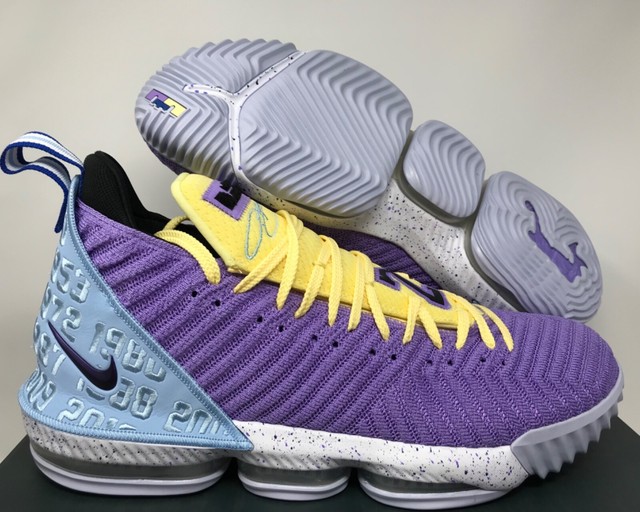 travis scott nike sneakers