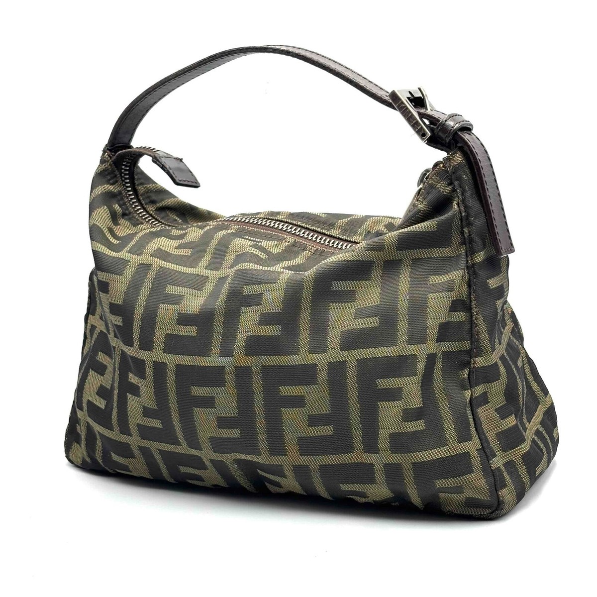 バッグ FENDI Zucca Mini Accessory Pouch Bag FENDI Zucca Mini Pouch Bag – HIVE PRELOVED