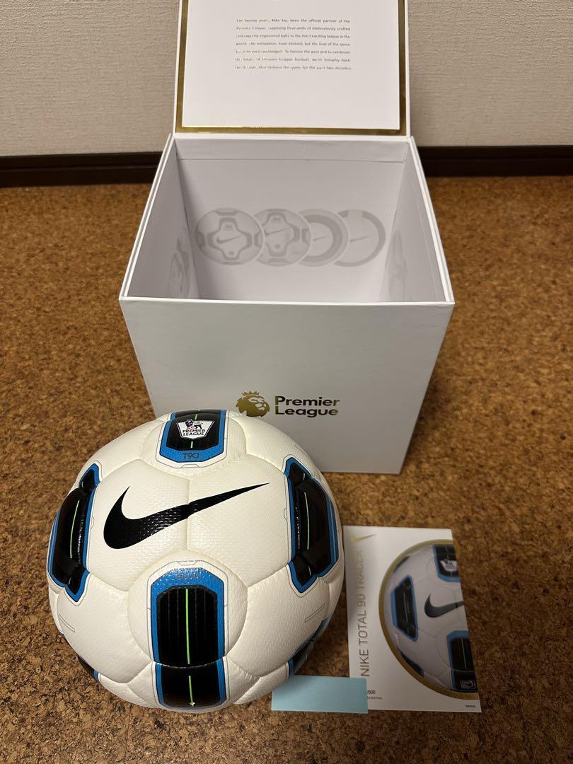 Nike Premier League official ball TOTAL90 TRACER limited 600 Nike Premier League official ball TOTAL90 TRACER limited 600