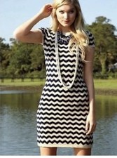 Lilly Pulitzer Santana Sweater Dress Size Medium Navy Gold Knit Short Sleeve EUC