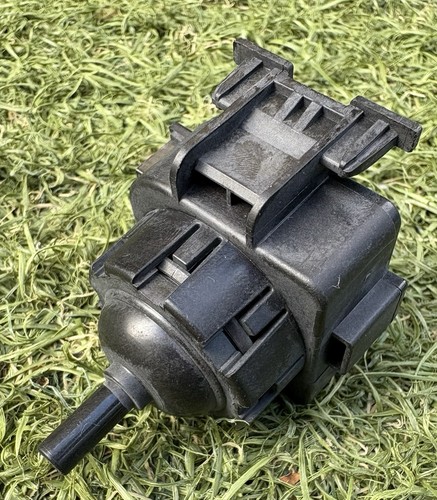 Original Bosch WAU28T64GB Waschmaschine Druckschalter 8001096828