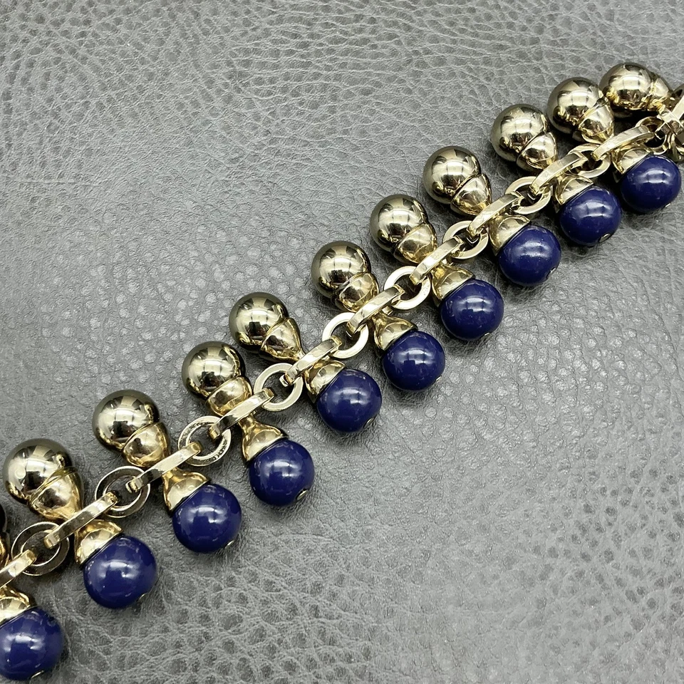 Pulsera Ann Taylor llamativa con cuentas para mujer talla única tono dorado azul marino Foto 3 de 4
