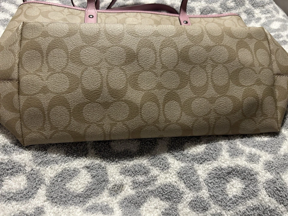 蔻驰睡美人单肩包钱包 — 第 3/4 张图片