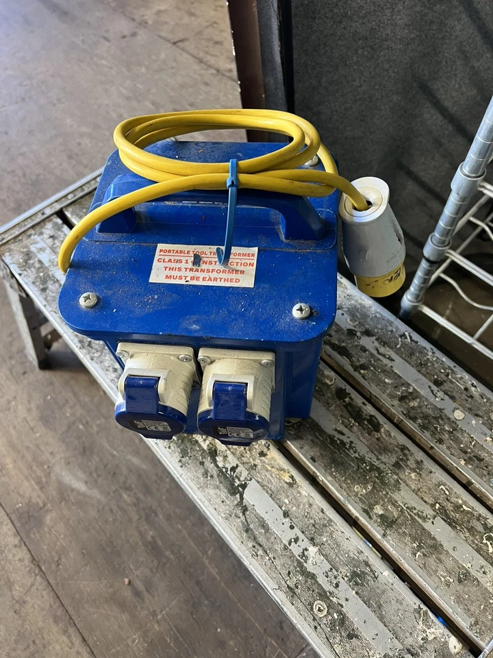 Elite 3.3kVA Step Up Transformer Power Supply - Image 2 of 4