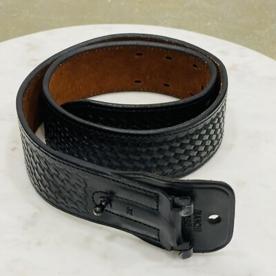 Bianchi #B2 Leather Police Belt NWOT 32” Never Used Cop Black
