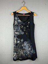 Save The Queen Women s Multicolour Abstract Gotic Midi Dress size M