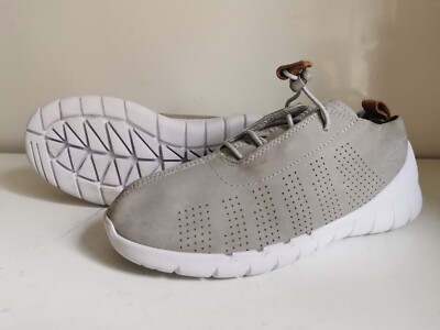 Clarks Kids Wide Trainers CLARKS UK G EU 34 BOYS KIDS GREY WHITE