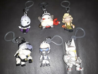 Lot of super rare keychains, overwatch series backpack hangers