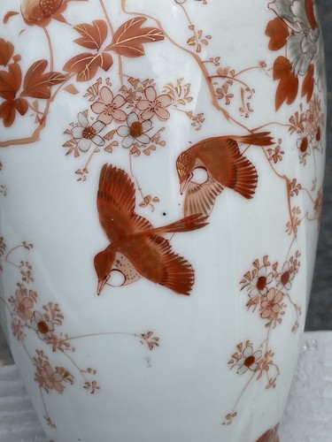 LARGE Antique Japanese Kutani Porcelain Vaise Hand Painted 19th C. Asian Red Art - Picture 12 of 13