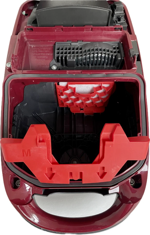 ✅Professionally Reconditioned Powerful Miele C2 Compact Cat & Dog Vacuum Cleaner - Image 3 of 4