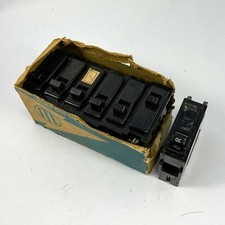 Lot of 7 ITE 20-Amp 1-Pole Standard Trip Circuit Breaker