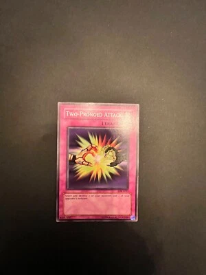 Yu-Gi-Oh ! Attaque à deux volets SDK-E031 illimitée 2002 comme neuf - Photo 1/4