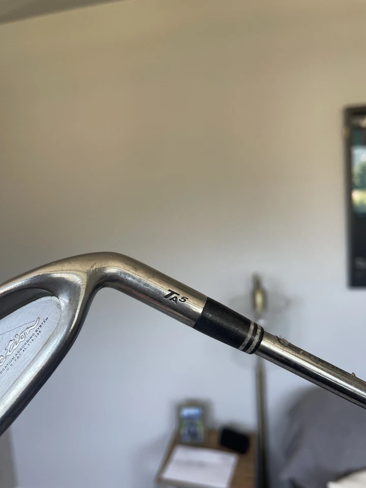 Hierro Cleveland Tour Action TA5 3 - Varilla de acero flexible rígida True Temper - Derecha Foto 2 de 4