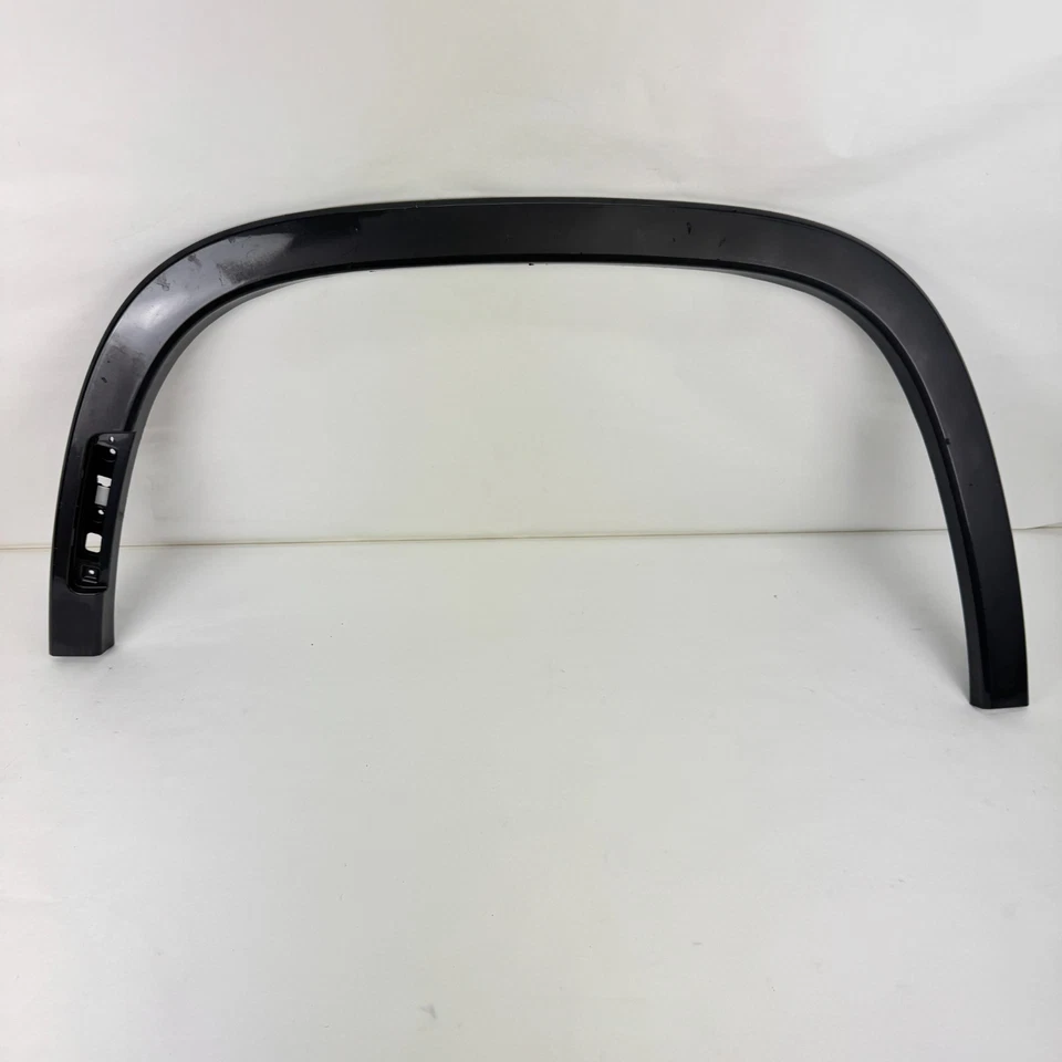 2022 2023 Jeep Grand Wagoneer Front Left Fender Flare Wheel Molding 68565165AC - Image 2 of 4