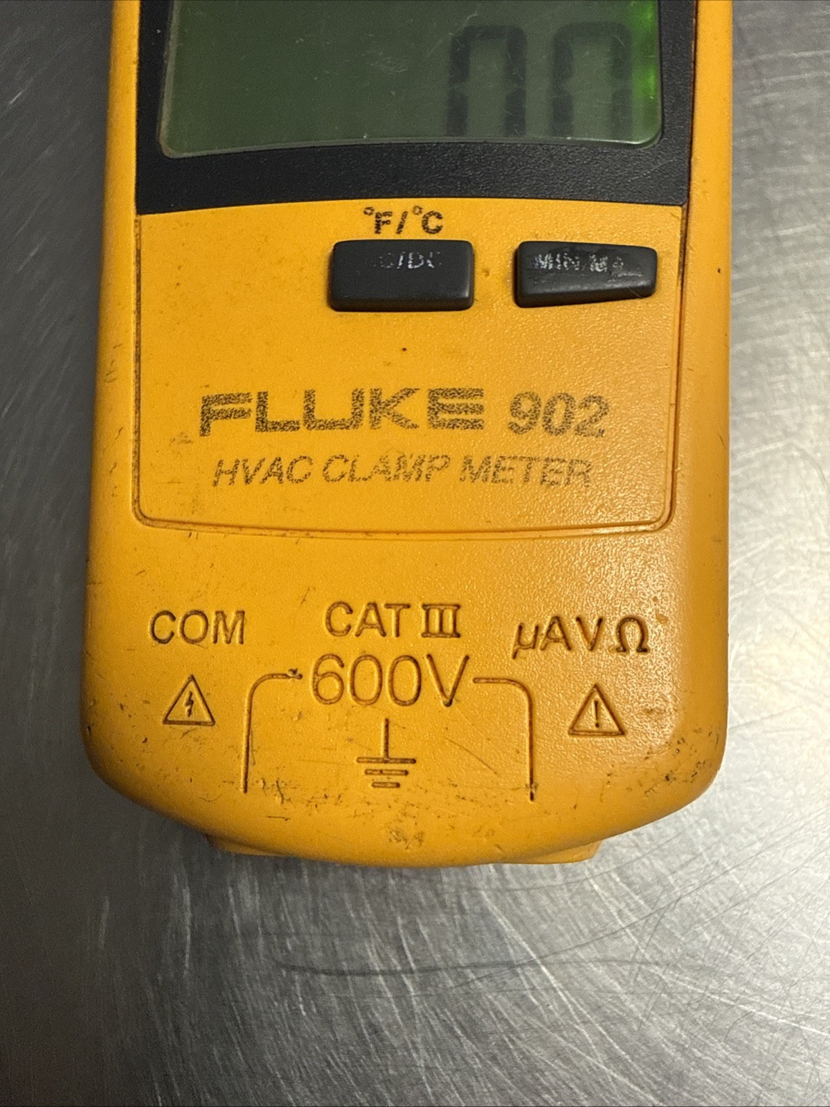 Fluke 902 HVAC Clamp Meter Multimeter True RMS Digital w/Leads Temp Good