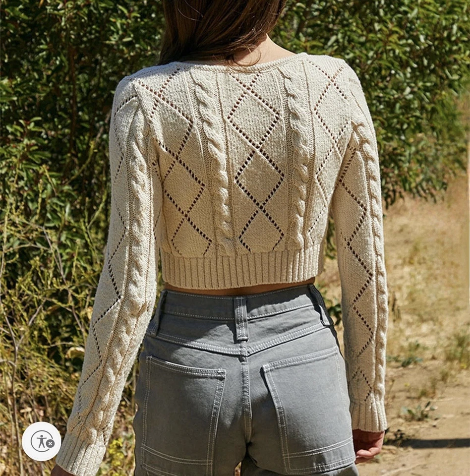 John Galt Brandy Melville Women’s Cropped Ivory Cable Knit Sweater Cardigan OS - Image 4 of 4