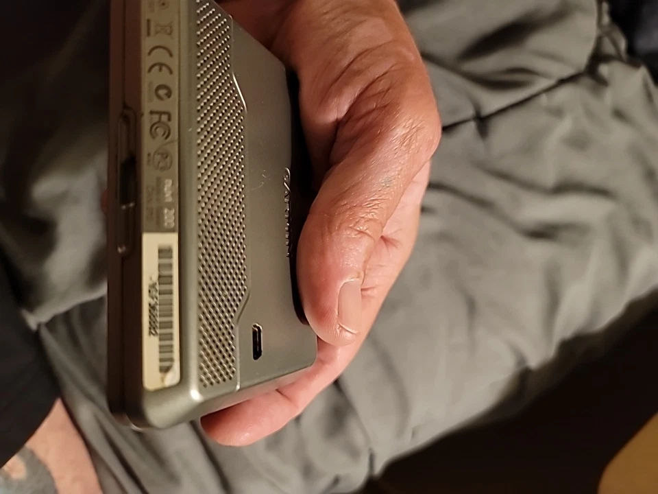 Garmin nüvi 200 - Image 2 of 4