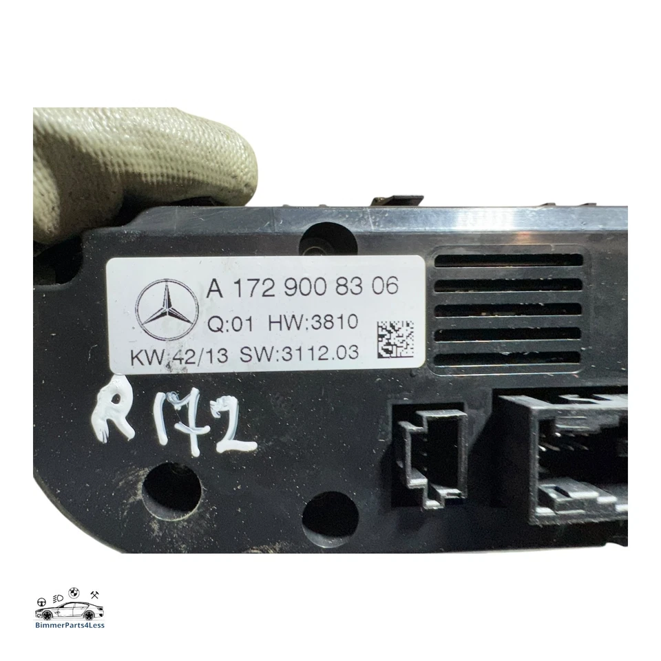 2013 Mercedes-Benz SLK R172 Climate control unit module A1729008306 - Image 3 of 3