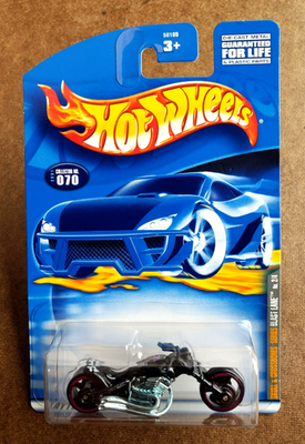 2001 Hot Wheels BLAST LANE BLACK #070 SKULL & CROSSBONES SERIES #2